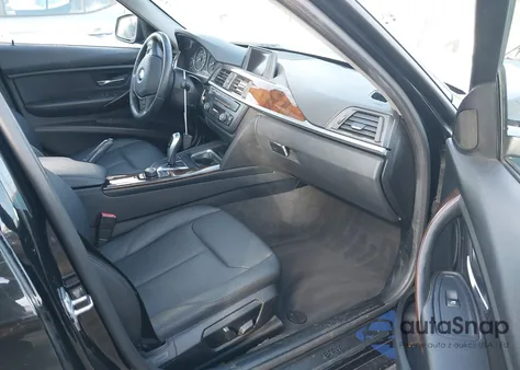 2015 BMW 328I z USA, uszkodzony, nr VIN WBA3C1C56FK120915